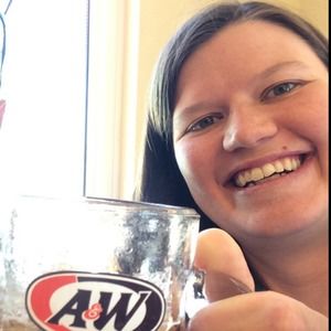 Meet your Posher, Mira